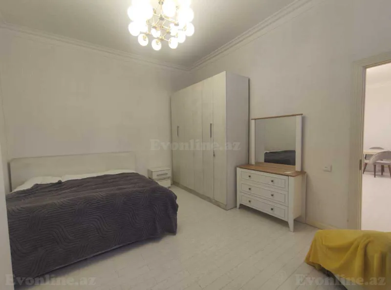 Satılır 3 otaqlı Mənzil Köhnə tikili 97 m² Nizami m. - şəkil 11