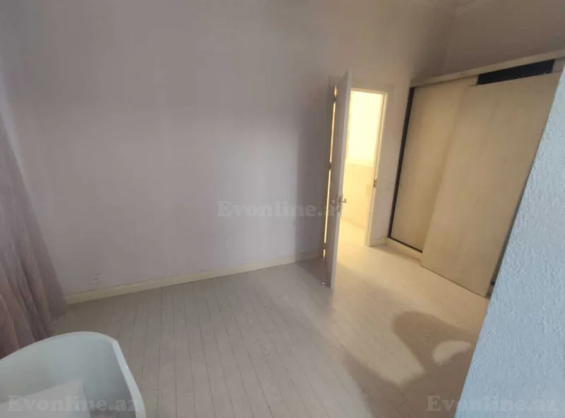 Satılır 3 otaqlı Mənzil Köhnə tikili 97 m² Nizami m. - şəkil 14