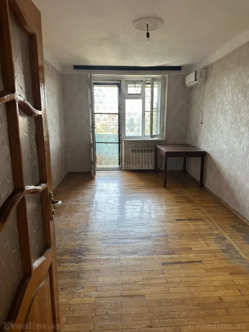 Satılır 3 otaqlı Mənzil Köhnə tikili 60 m² Neftçilər m. - şəkil 7