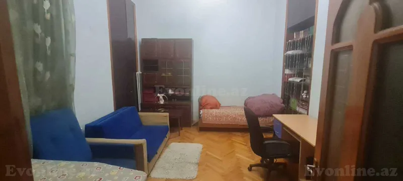 Satılır 4 otaqlı Mənzil Köhnə tikili 90 m² Sahil m. - şəkil 8