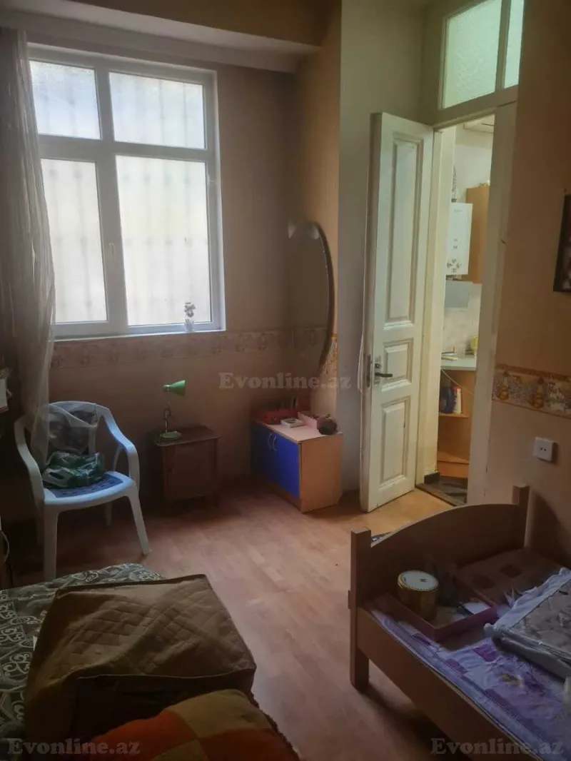 Satılır 4 otaqlı Mənzil Köhnə tikili 90 m² Sahil m. - şəkil 11