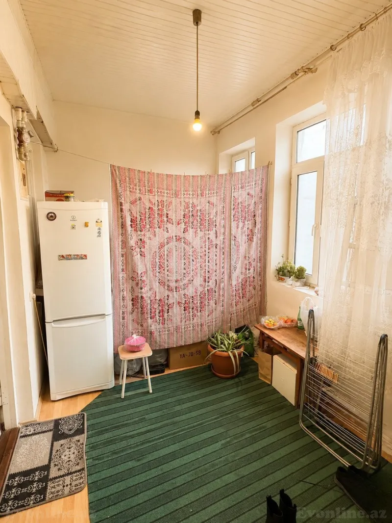 Satılır 2 otaqlı Mənzil Köhnə tikili 70 m² 28 May m. - şəkil 10