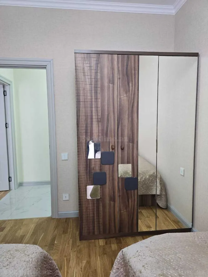 Kirayə verilir 2 otaqlı Mənzil Yeni tikili 80 m² Memar Əcəmi m. - şəkil 6