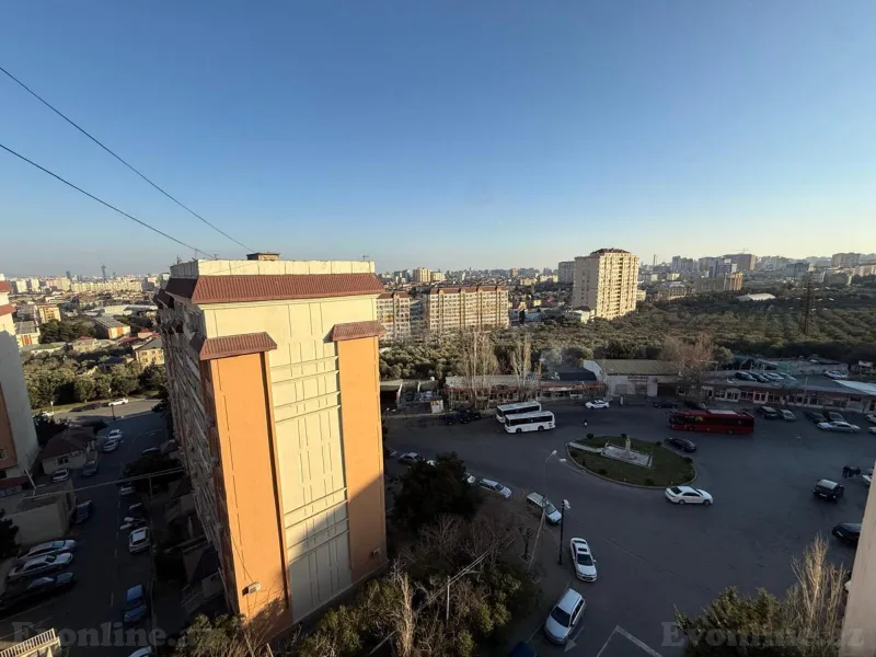 Satılır 4 otaqlı Mənzil Köhnə tikili 110 m² Nəsimi m. - şəkil 2