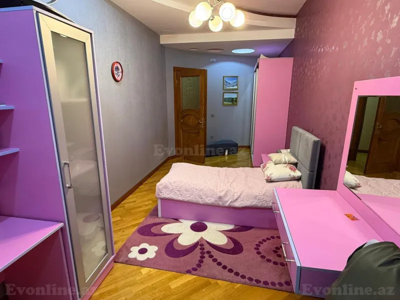 Satılır 4 otaqlı Mənzil Yeni tikili 155 m² Qara Qarayev m. - şəkil 12
