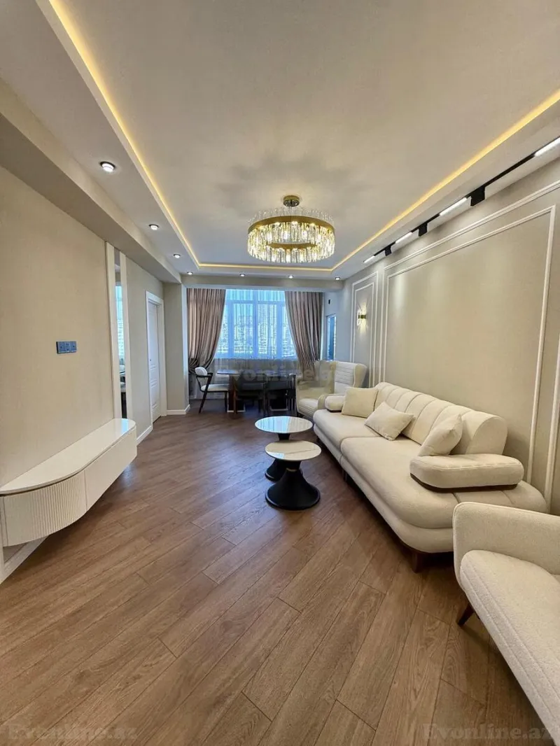 3 otaqlı Mənzil 83 m² Xətai r. Satılır