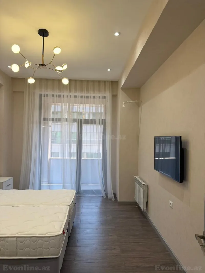 Satılır 2 otaqlı Mənzil Yeni tikili 91 m² 28 May m. - şəkil 10