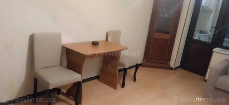 Kirayə verilir 2 otaqlı Mənzil Köhnə tikili 45 m² İnşaatçılar m. - şəkil 2