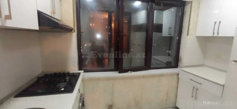 Kirayə verilir 2 otaqlı Mənzil Köhnə tikili 45 m² İnşaatçılar m. - şəkil 5
