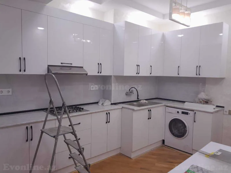 Kirayə verilir 2 otaqlı Mənzil Yeni tikili 66 m² İnşaatçılar m. - şəkil 12