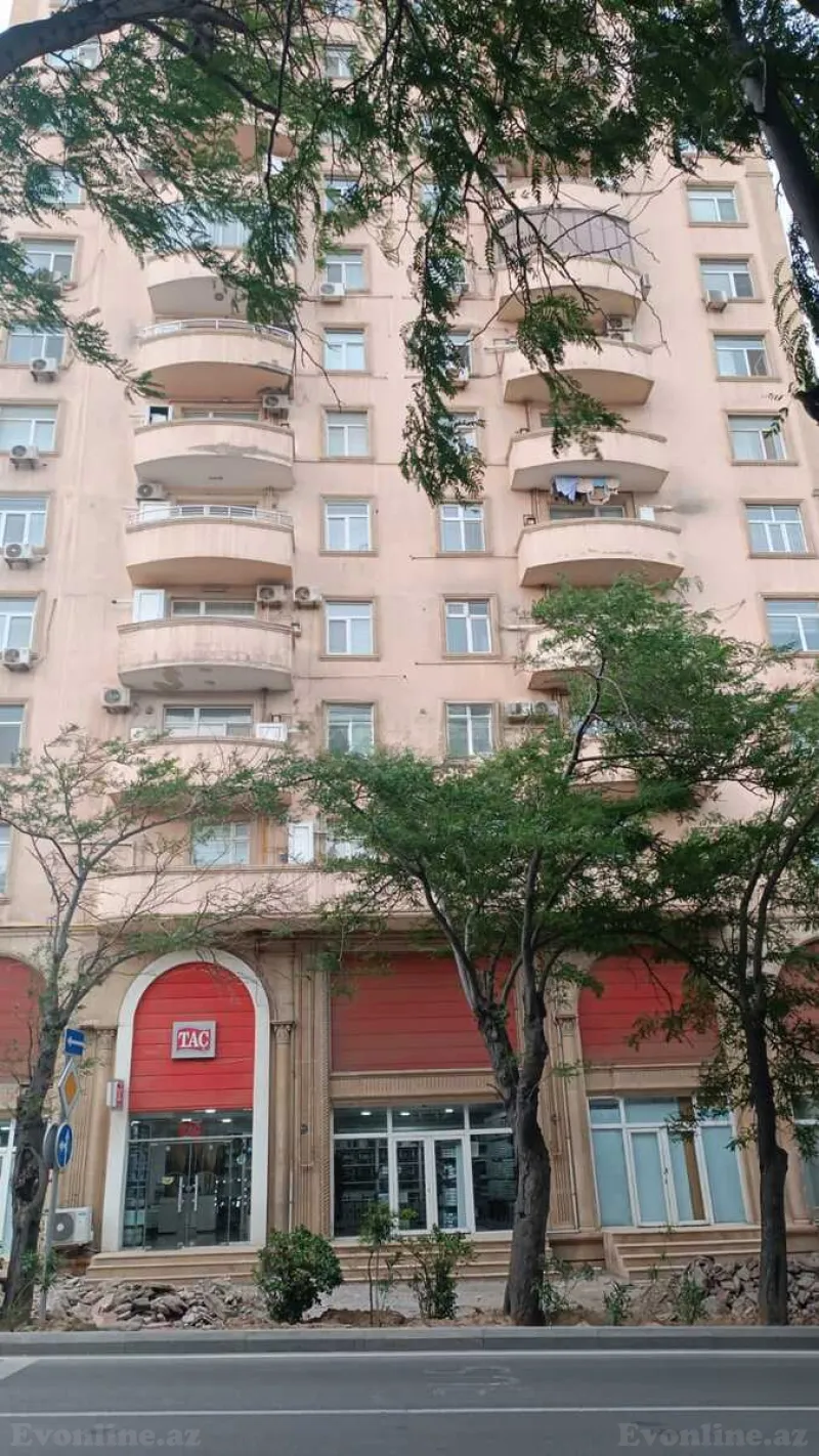 2 otaqlı Mənzil 115 m² Nizami m. Satılır