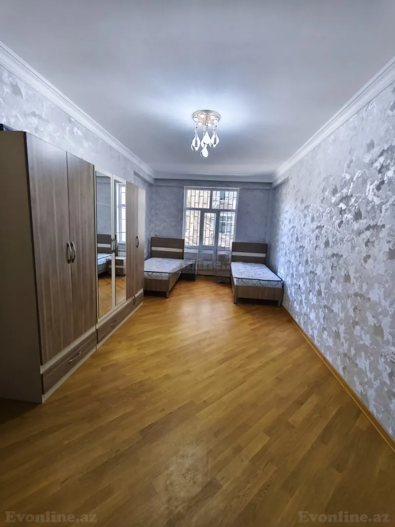 Satılır 3 otaqlı Mənzil Yeni tikili 132 m² Əhmədli m. - şəkil 4