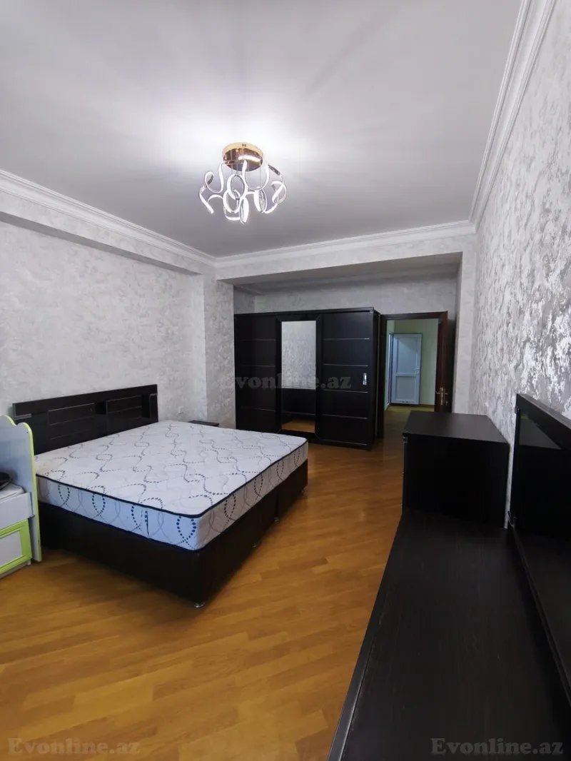 Satılır 3 otaqlı Mənzil Yeni tikili 132 m² Əhmədli m. - şəkil 7