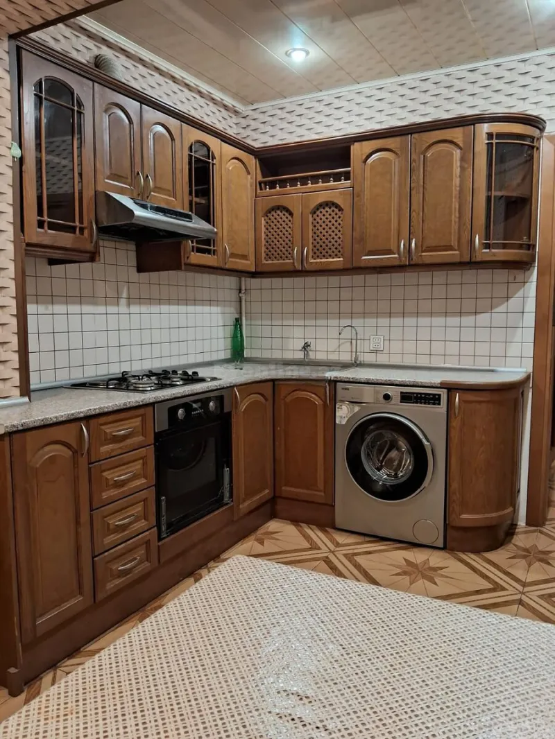 Kirayə verilir 3 otaqlı Mənzil Köhnə tikili 90 m² Gənclik m. - şəkil 9