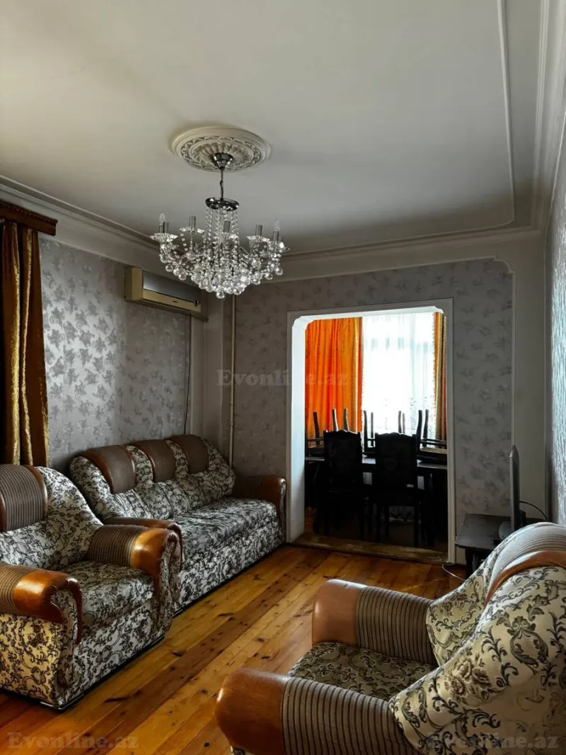 Kirayə verilir 3 otaqlı Mənzil Köhnə tikili 75 m² Xalqlar Dostluğu m.