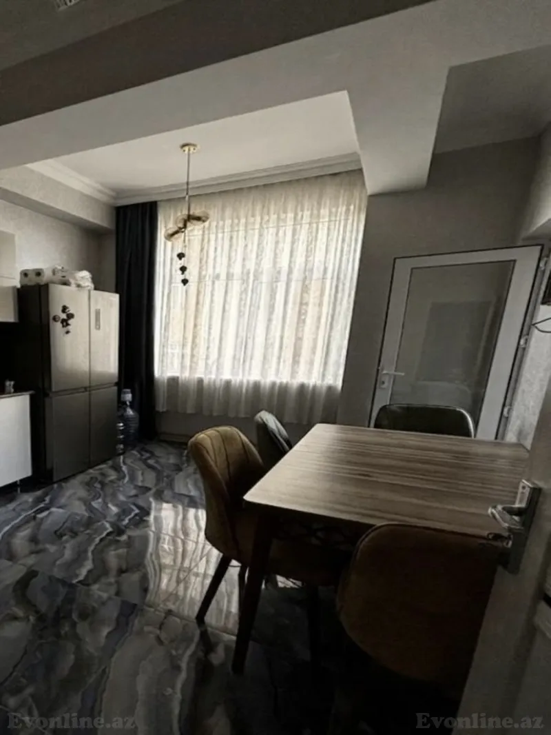 Satılır 3 otaqlı Mənzil Yeni tikili 90 m² Qara Qarayev m. - şəkil 5