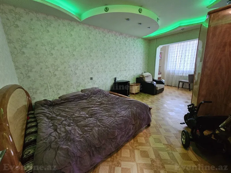 Satılır 4 otaqlı Mənzil Köhnə tikili 100 m² Xətai r. - şəkil 10