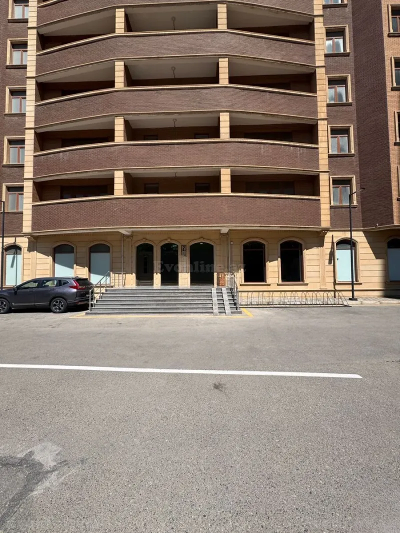 Satılır 3 otaqlı Mənzil Yeni tikili 151 m² 28 May m. - şəkil 2