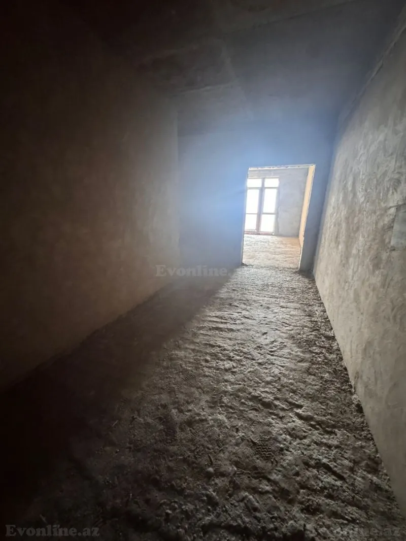 Satılır 3 otaqlı Mənzil Yeni tikili 151 m² 28 May m. - şəkil 4