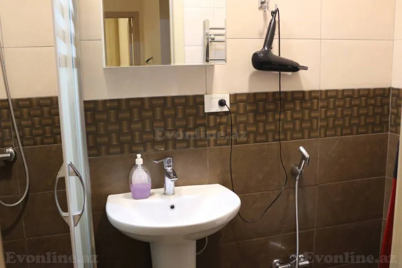 Kirayə verilir 2 otaqlı Mənzil Yeni tikili 68 m² Bayıl - şəkil 15