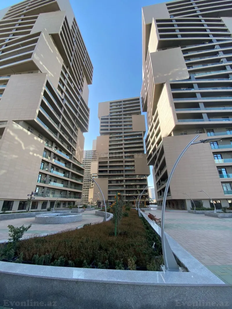2 otaqlı Mənzil 65 m² 8 Noyabr m. Kirayə verilir