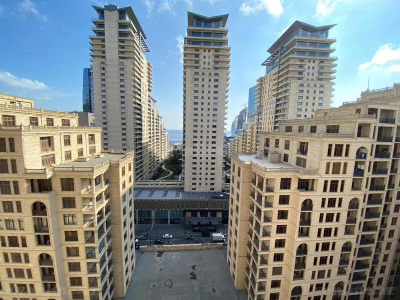 2 otaqlı Mənzil 100 m² Səbail r. Kirayə verilir