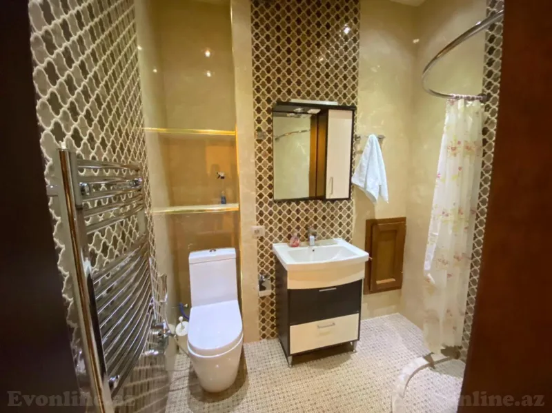 Kirayə verilir 2 otaqlı Mənzil Yeni tikili 100 m² Səbail r. - şəkil 24