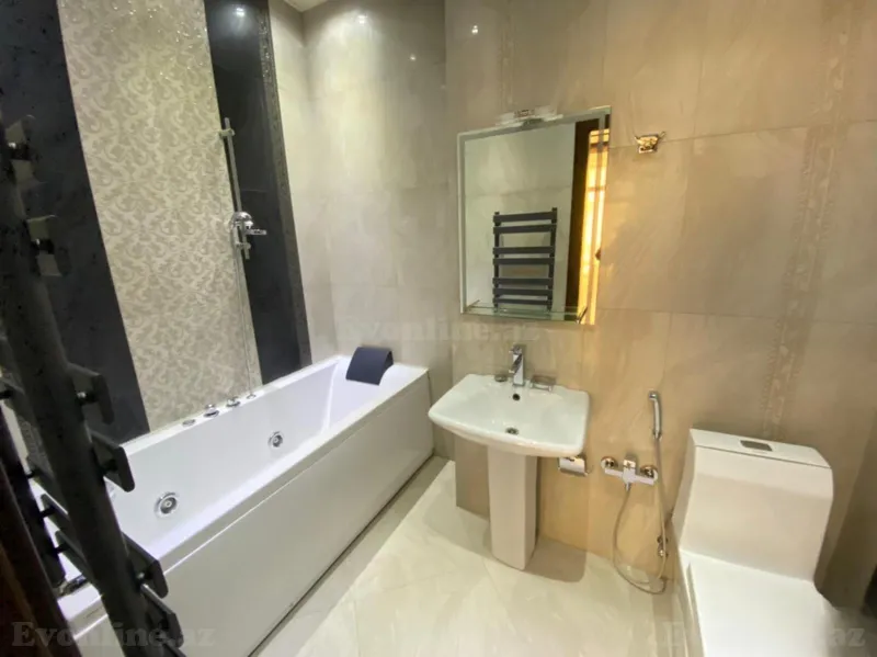 Kirayə verilir 2 otaqlı Mənzil Yeni tikili 100 m² Səbail r. - şəkil 25
