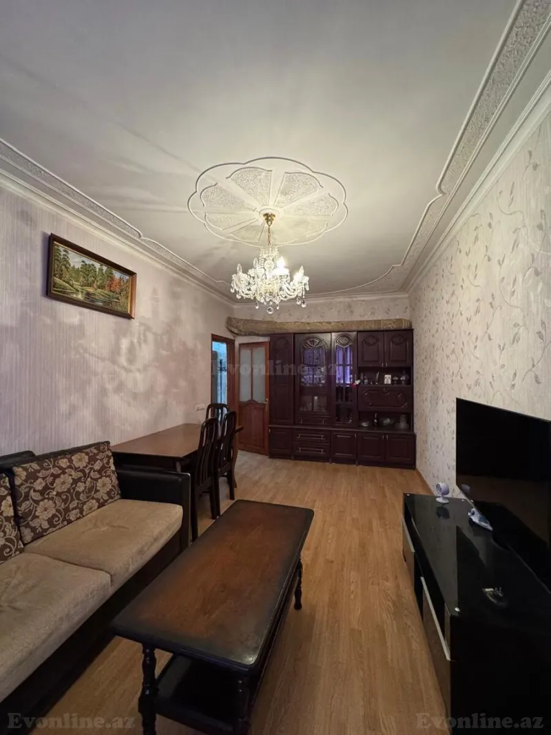 Satılır 4 otaqlı Mənzil Köhnə tikili 100 m² Əhmədli m. - şəkil 4