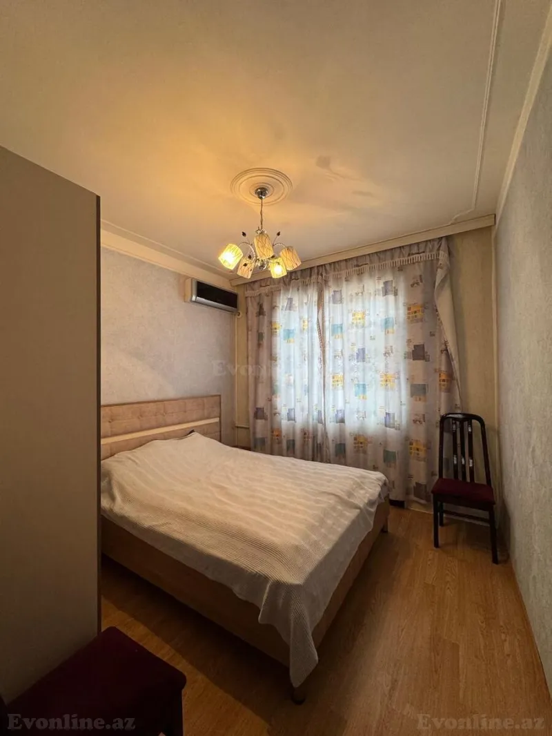 Satılır 4 otaqlı Mənzil Köhnə tikili 100 m² Əhmədli m. - şəkil 6
