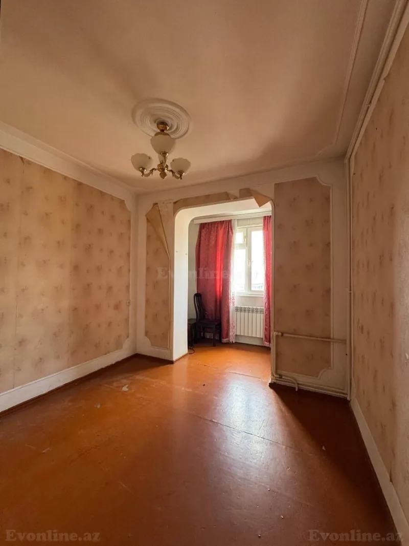 Satılır 4 otaqlı Mənzil Köhnə tikili 100 m² Əhmədli m. - şəkil 7