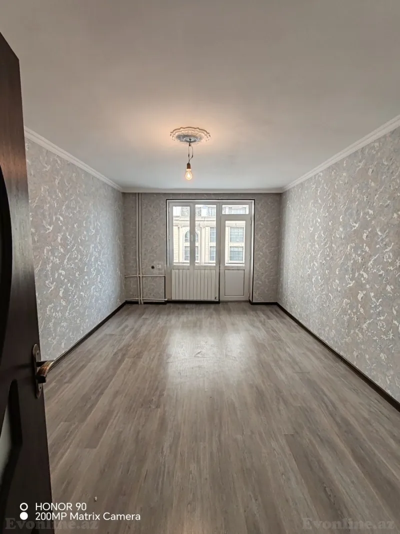 Satılır 2 otaqlı Mənzil Yeni tikili 90 m² İnşaatçılar m. - şəkil 3