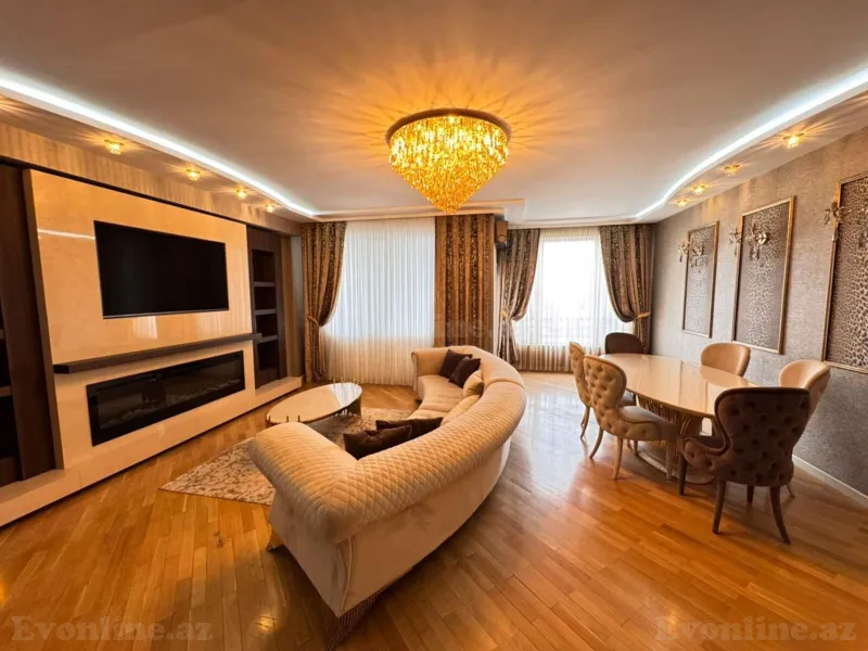 Satılır 5 otaqlı Mənzil Yeni tikili 218 m² Azadlıq prospekti m.