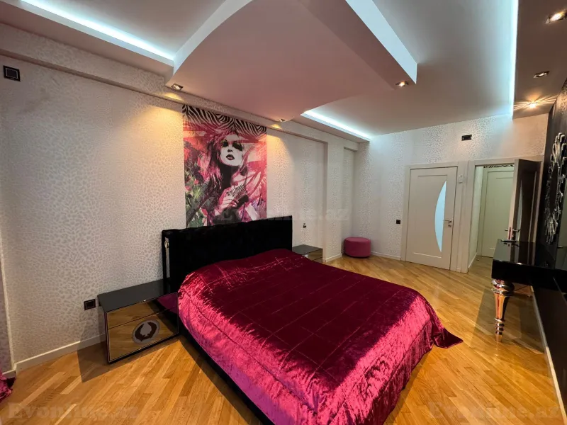 Satılır 5 otaqlı Mənzil Yeni tikili 218 m² Azadlıq prospekti m. - şəkil 9