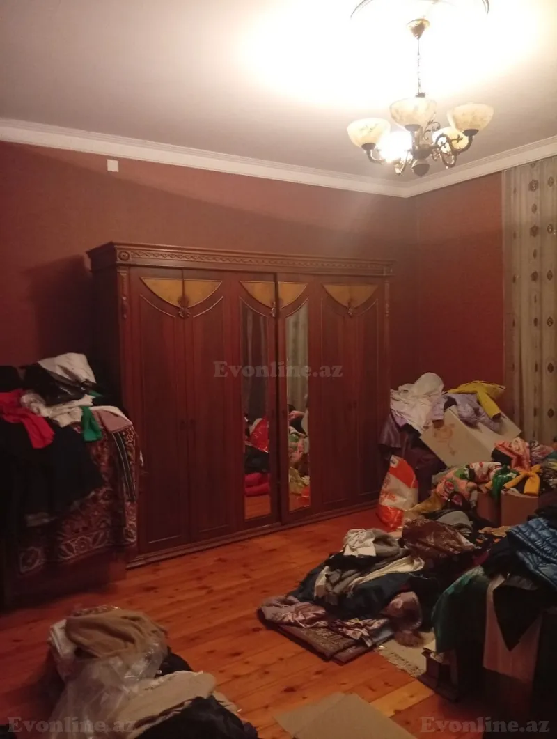 Satılır 3 otaqlı Həyət evi 200 m² Azadlıq prospekti m. - şəkil 14
