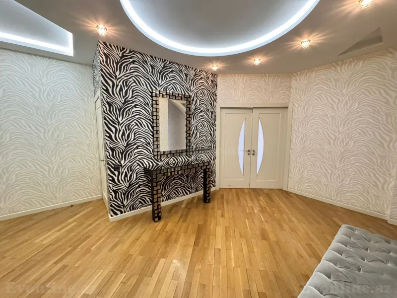 Satılır 5 otaqlı Mənzil Yeni tikili 218 m² Azadlıq prospekti m. - şəkil 18