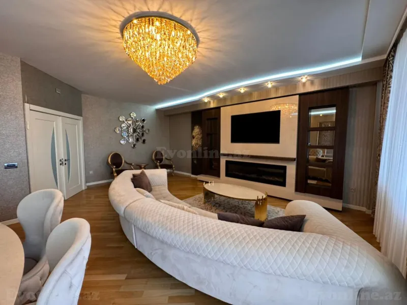 Satılır 5 otaqlı Mənzil Yeni tikili 218 m² Azadlıq prospekti m. - şəkil 19