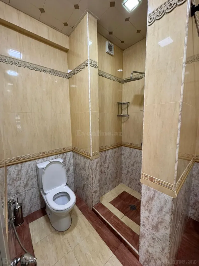 Satılır 5 otaqlı Mənzil Yeni tikili 218 m² Azadlıq prospekti m. - şəkil 23