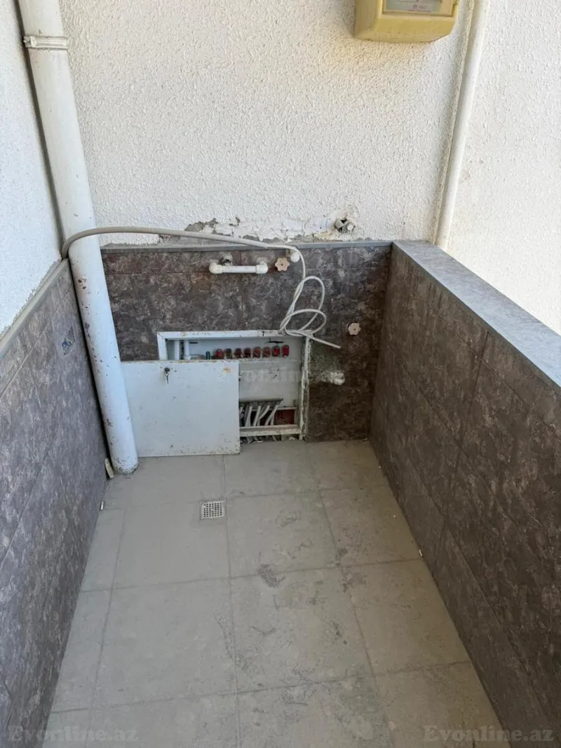 Satılır 3 otaqlı Mənzil Yeni tikili 133 m² Azadlıq prospekti m. - şəkil 12