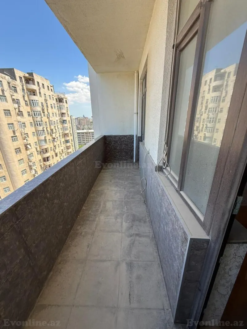 Satılır 3 otaqlı Mənzil Yeni tikili 133 m² Azadlıq prospekti m. - şəkil 13