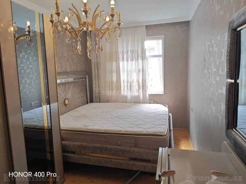 Kirayə verilir 4 otaqlı Mənzil Köhnə tikili 80 m² Neftçilər m. - şəkil 3