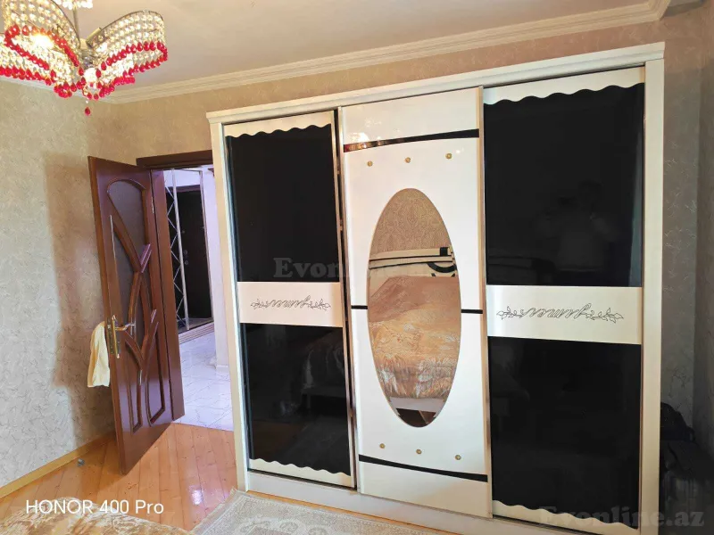 Kirayə verilir 4 otaqlı Mənzil Köhnə tikili 80 m² Neftçilər m. - şəkil 10