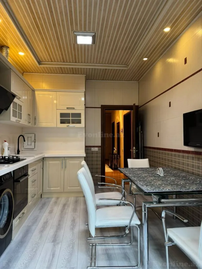 Kirayə verilir 3 otaqlı Mənzil Yeni tikili 140 m² Nizami m. - şəkil 7