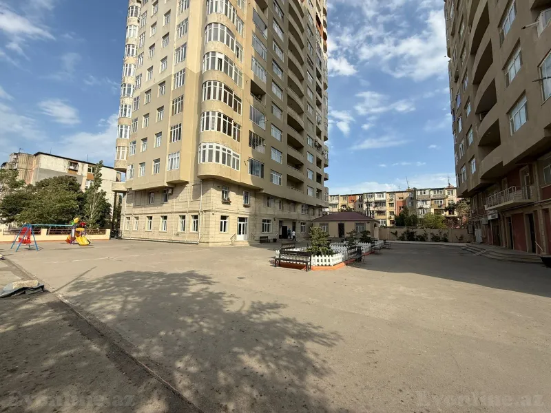 3 otaqlı Mənzil 150 m² Neftçilər m. Kirayə verilir