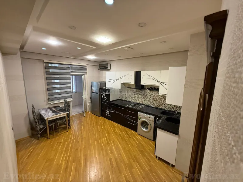 Kirayə verilir 3 otaqlı Mənzil Yeni tikili 150 m² Neftçilər m. - şəkil 7
