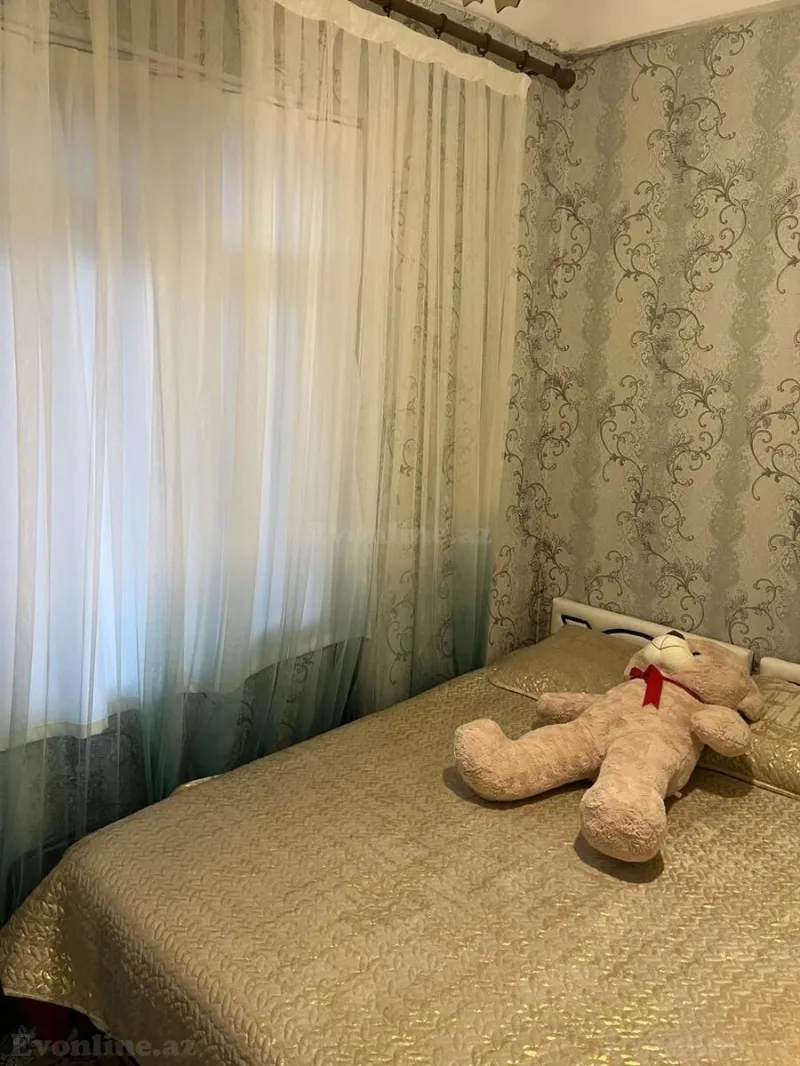 Satılır 2 otaqlı Mənzil Köhnə tikili 40 m² Nəsimi r. - şəkil 2