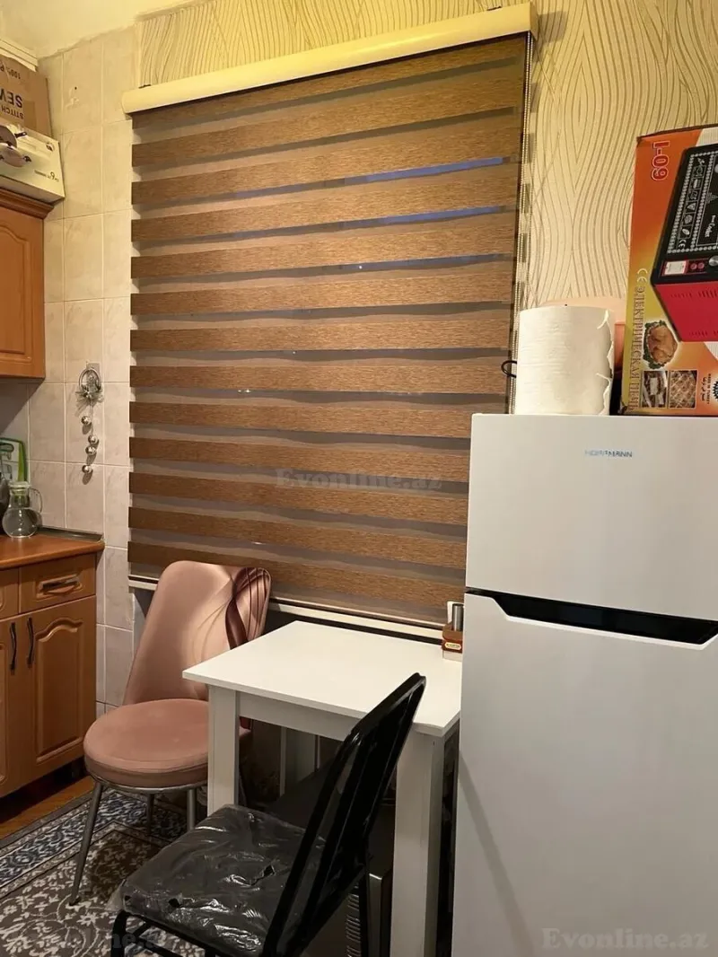 Satılır 2 otaqlı Mənzil Köhnə tikili 40 m² Nəsimi r. - şəkil 5