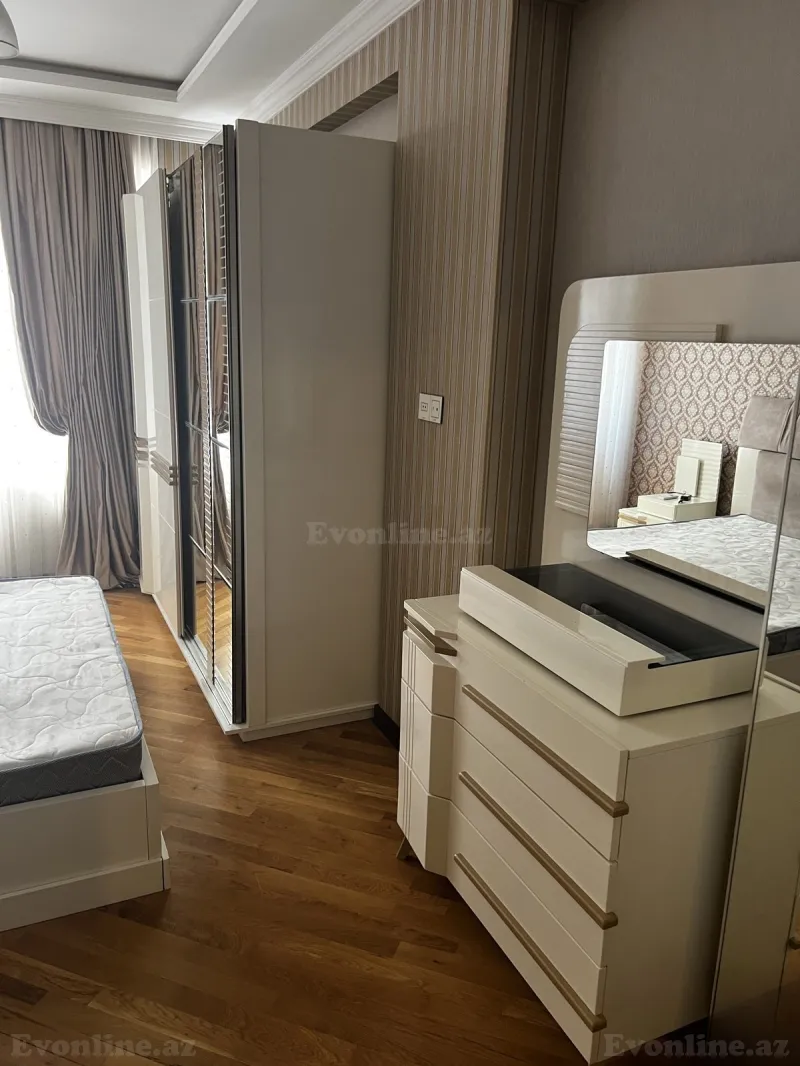 Kirayə verilir 3 otaqlı Mənzil Yeni tikili 128 m² Qara Qarayev m. - şəkil 6