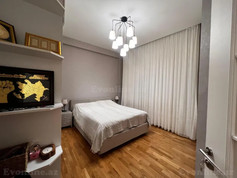 Satılır 2 otaqlı Mənzil Yeni tikili 88 m² Elmlər Akademiyası m. - şəkil 8