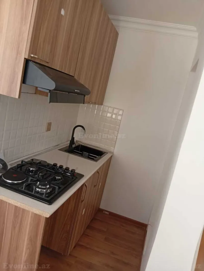 Satılır 2 otaqlı Mənzil Köhnə tikili 21 m² Sahil m. - şəkil 4